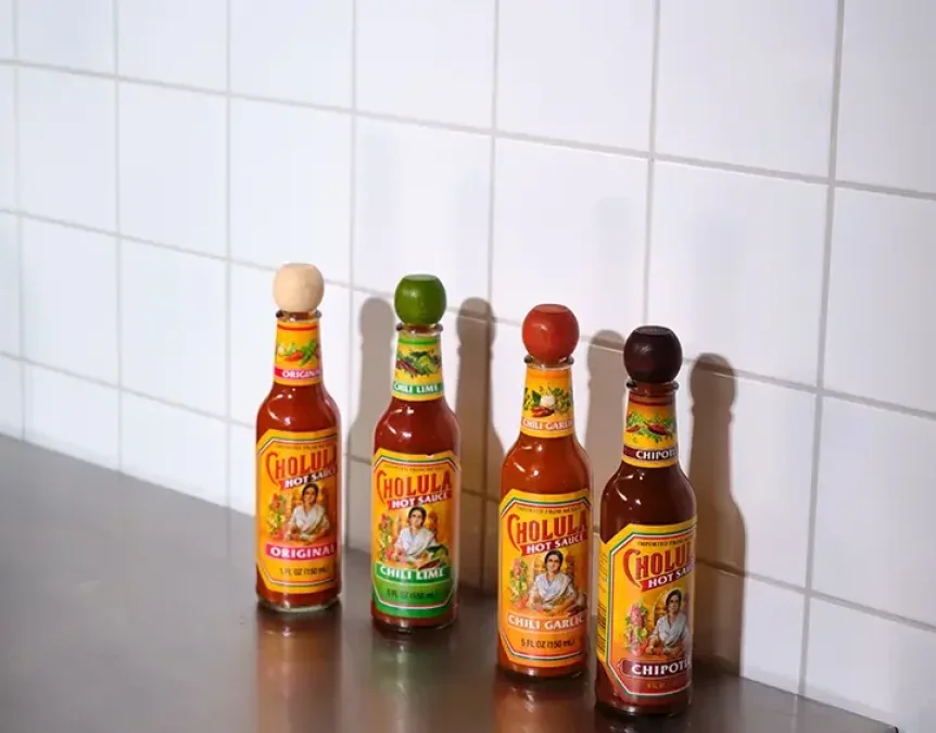 Salsa Shop kitchen and dishes